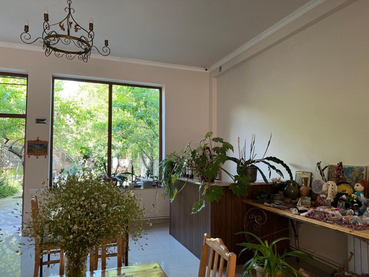 Mthnadzor Hotel Goris Bagian luar foto