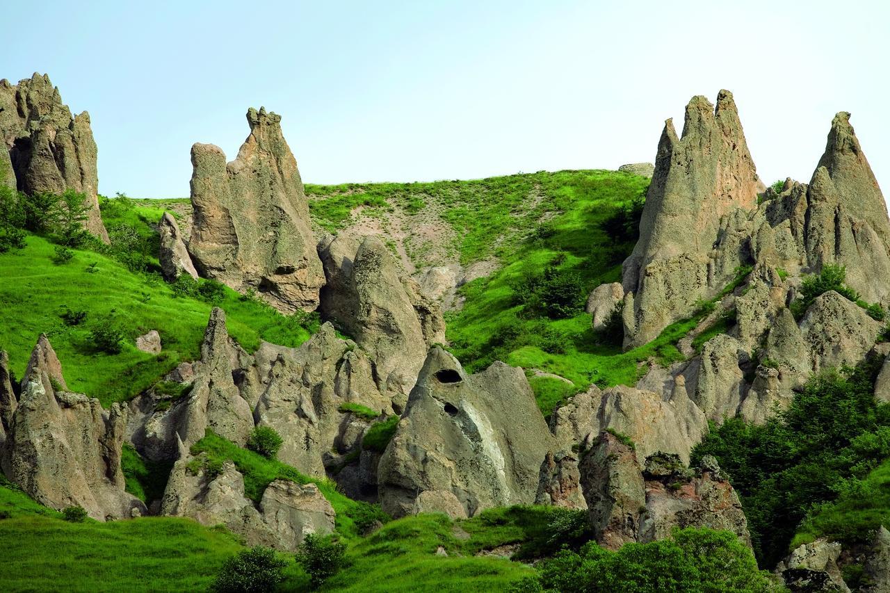 Mthnadzor Hotel Goris Bagian luar foto