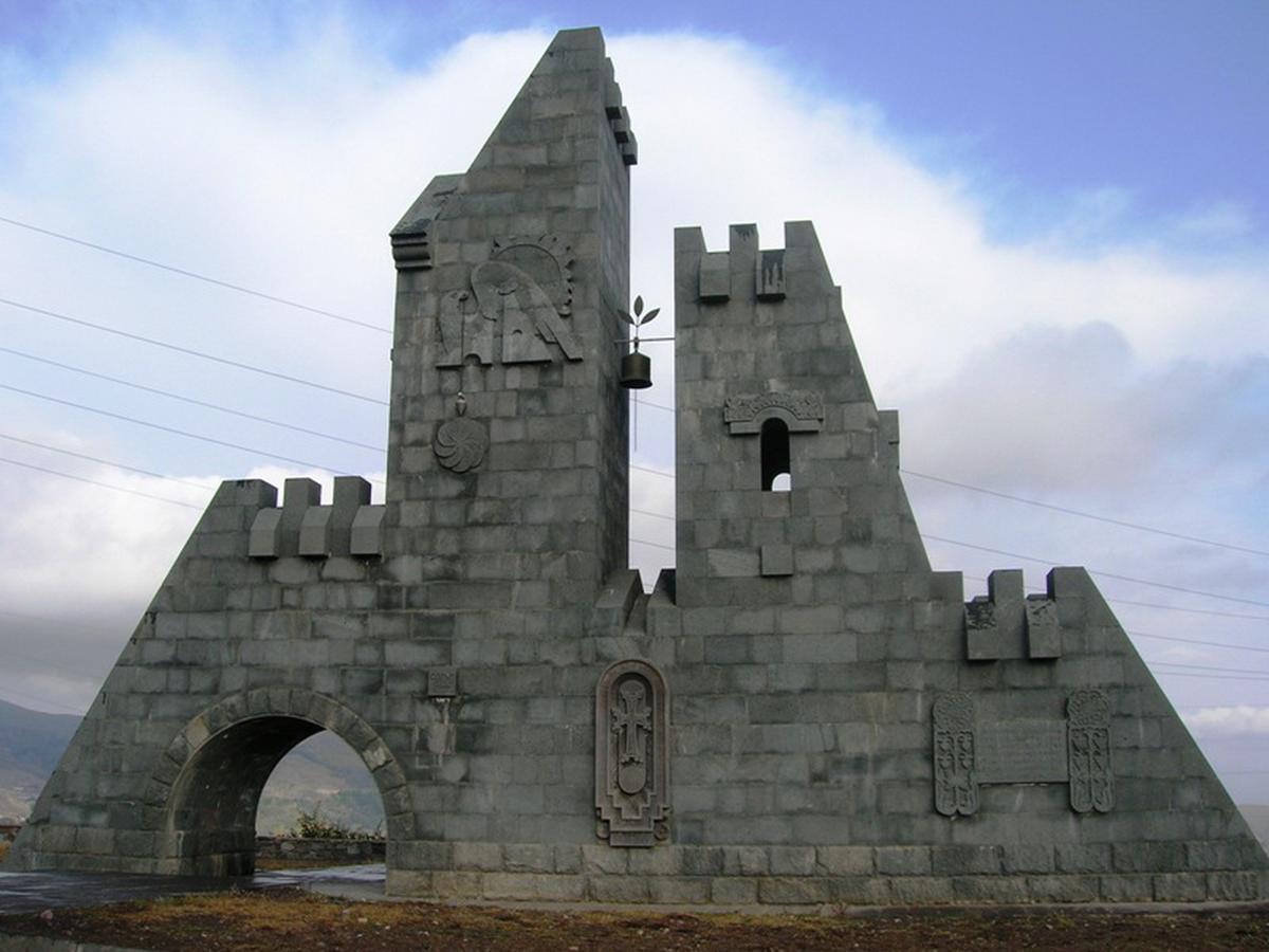 Mthnadzor Hotel Goris Bagian luar foto