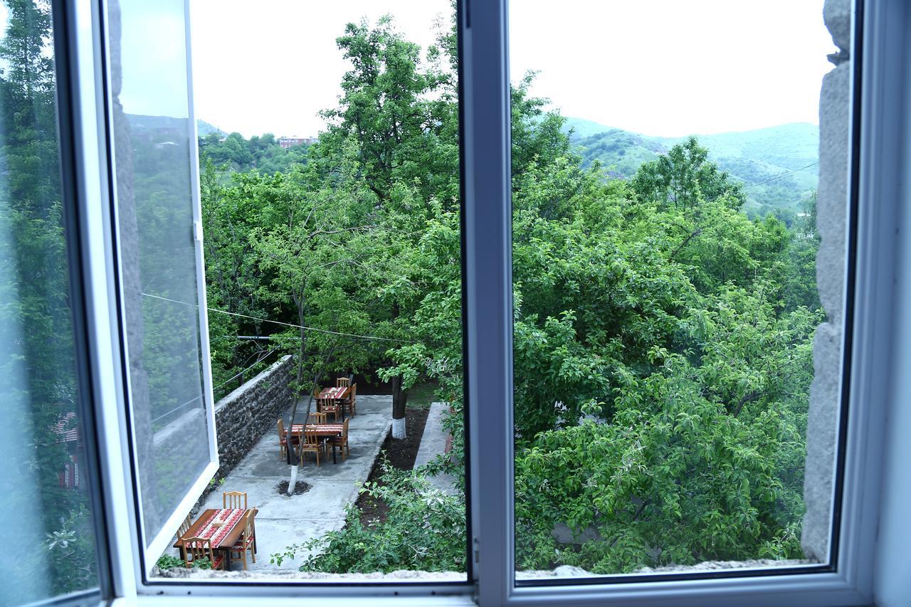 Mthnadzor Hotel Goris Bagian luar foto