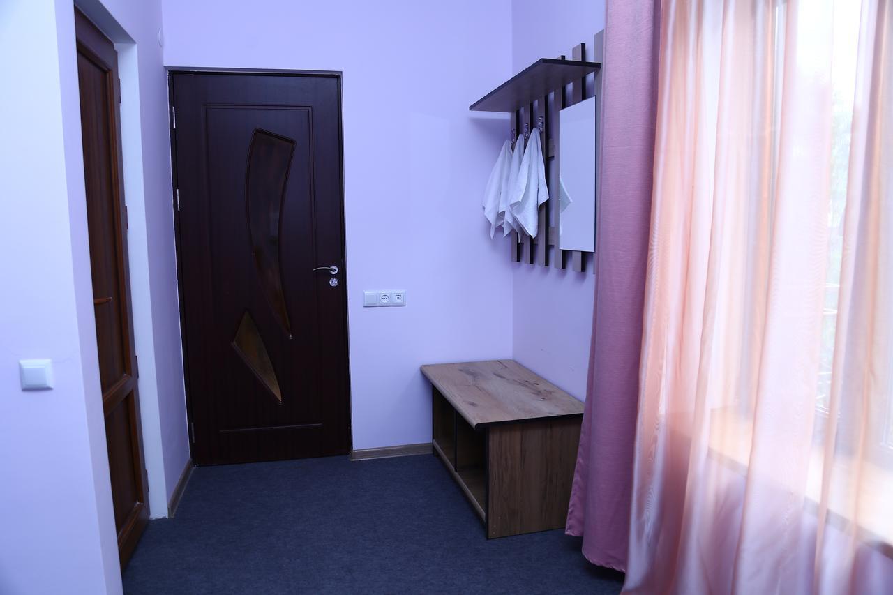 Mthnadzor Hotel Goris Bagian luar foto